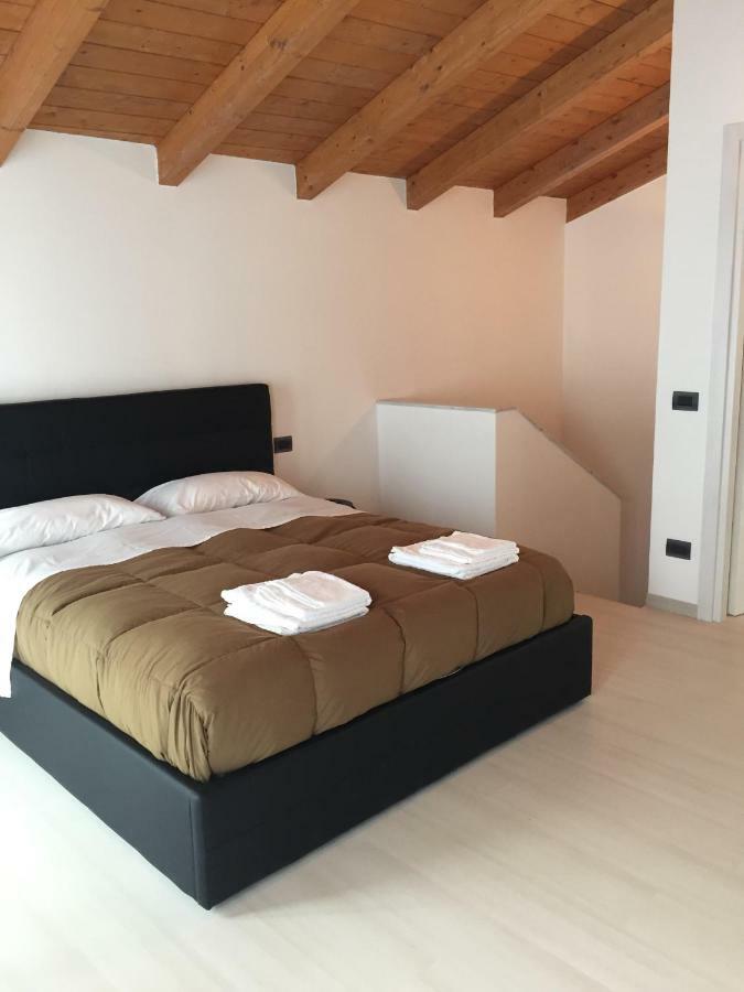 Casa Stefania Apartamento Mandello del Lario Exterior foto